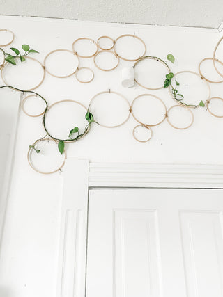 Circle decor Daisy bamboo handmade minimal trellis stake for indoor plants whimsical cottage core flower decor trellis for indoor plants unique garden gifts scandi boho bohemian decor flower power unique gardening gifts potted houseplants sustainable environmentally friendly neutral decor woodland witchy forest natural wood small business what to do with trailing plants vines