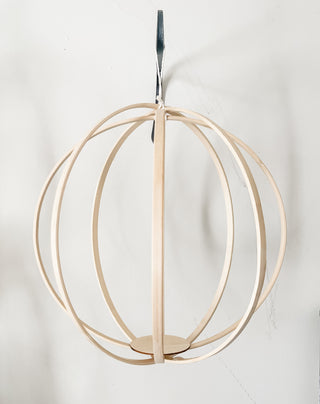 Minimal boho bamboo hanging plant trellis for indoor plants Circle minimalist decor plant lover spider plant pothos climbing vining plant display globe scandi design hanging installation Instagram backdrop custom plant wall