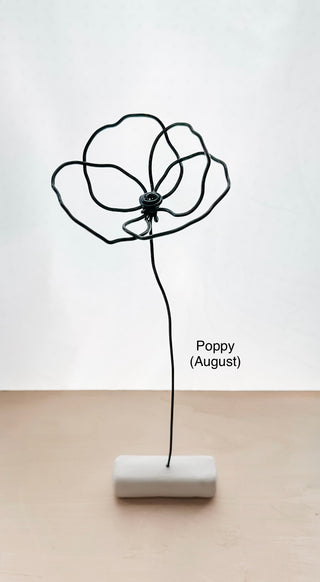 poppy poppies flower stem wire metal floral flowers wedding faux plants leaves persevered wedding bouquet forver flowers unique gifts for moms and flower lovers birth month August gifts handmade small business curved leaf Mother’s Day custom bouquet mcm mid century whimsical modern minimalist dopamine decor made in America tabletop tablescape ideas houseplants leaves leaf decorations dried floral aluminum steel cute pretty flowers custom colors one-of-a-kind affordable