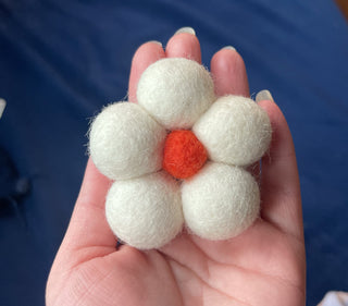 Felted wool daisy chain decor gender neutral nursery baby shower gifts handmade hand sewn small business whimsical witchy decor Stevie retro floral flowers daisy daisies cute unique boho neutral decor mcm ready to gift gifts 
